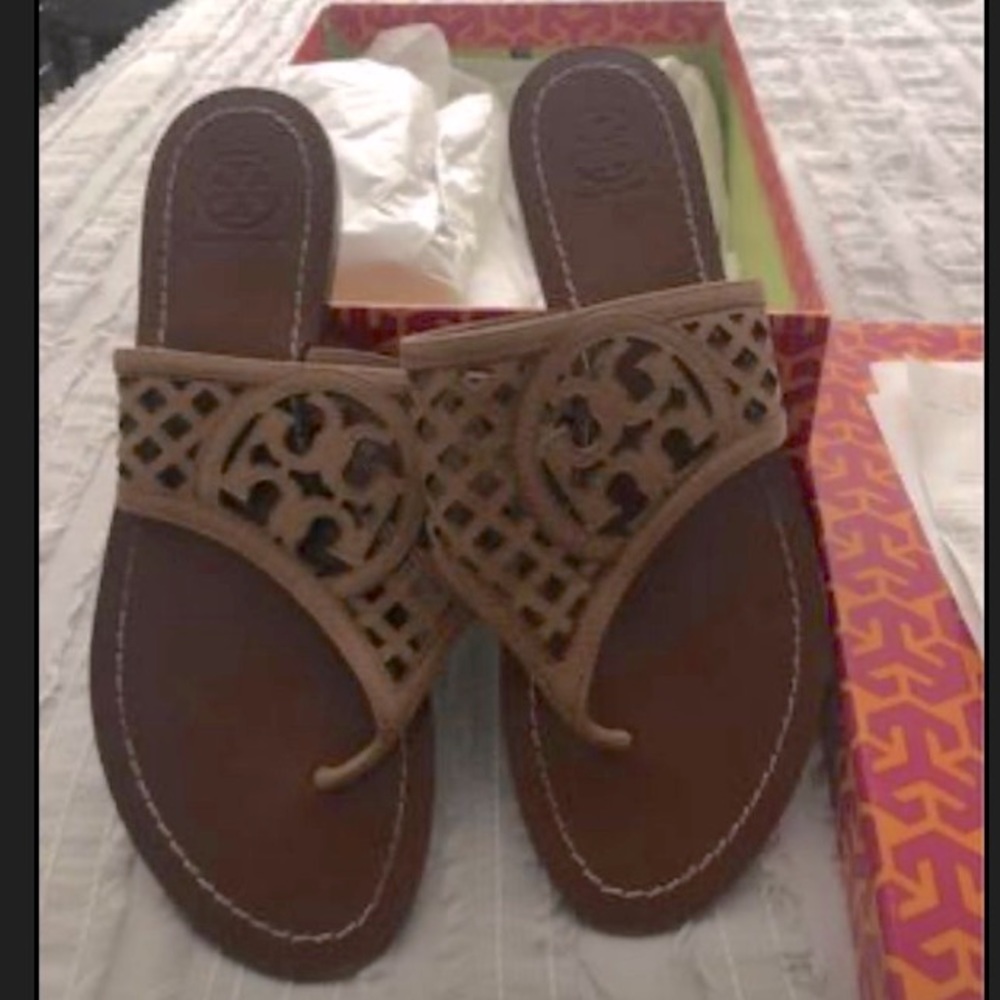 Tory Burch thatched logo sandals